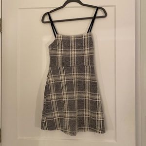 Urban Outfitters Cute Dress - never worn!!
